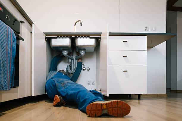 Professional Plumbing technician working in Lindale, TX